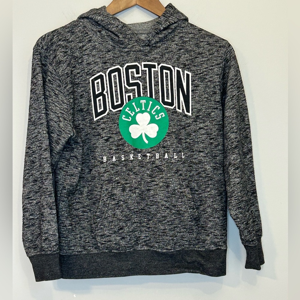 Youth NBA Boston Celtics Pullover Hoodie Sweatshirt | Size Large (14/16)